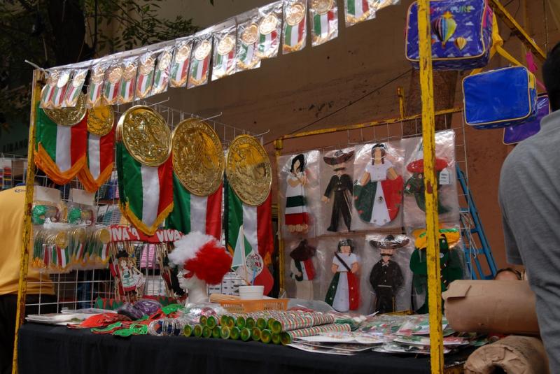 <img typeof="foaf:Image" src="http://statelibrarync.org/learnnc/sites/default/files/images/04stallsinmexicocitysgiantmercedmarketcopy.JPG" width="1024" height="685" />
