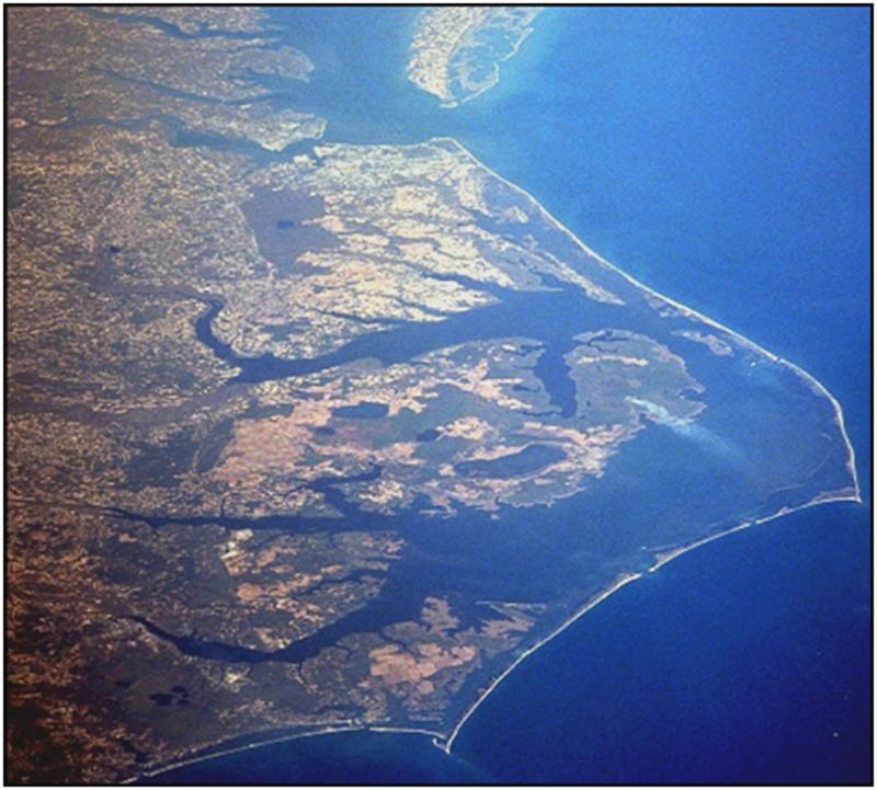 <img typeof="foaf:Image" src="http://statelibrarync.org/learnnc/sites/default/files/images/1_1.jpg" width="809" height="729" alt="Satellite image of riverine systems of NC" title="Satellite image of riverine systems of NC" /> <img typeof="foaf:Image" src="http://statelibrarync.org/learnnc/sites/default/files/images/1_1.jpg" width="809" height="729" alt="Satellite image of riverine systems of NC" title="Satellite image of riverine systems of NC" />