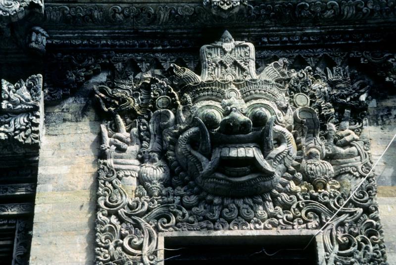 <img typeof="foaf:Image" src="http://statelibrarync.org/learnnc/sites/default/files/images/bali_017.jpg" width="1024" height="686" alt="Pura Kehen Temple, Bali" title="Pura Kehen Temple, Bali" />