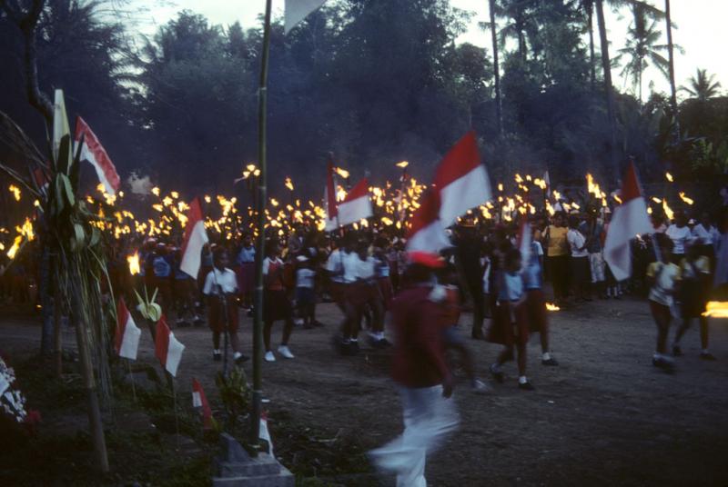 <img typeof="foaf:Image" src="http://statelibrarync.org/learnnc/sites/default/files/images/bali_143.jpg" width="1024" height="686" /> <img typeof="foaf:Image" src="http://statelibrarync.org/learnnc/sites/default/files/images/bali_143.jpg" width="1024" height="686" />