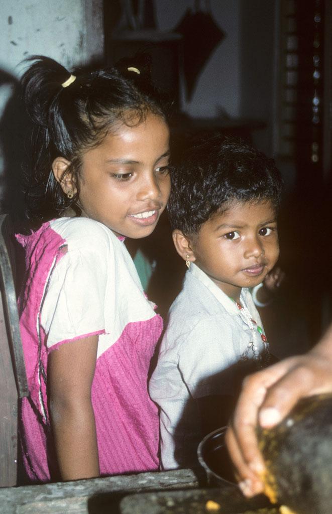 <img typeof="foaf:Image" src="http://statelibrarync.org/learnnc/sites/default/files/images/india_157.jpg" width="661" height="1024" alt="A boy and a girl from Bolghatty Island, Cochin, India" title="A boy and a girl from Bolghatty Island, Cochin, India" />