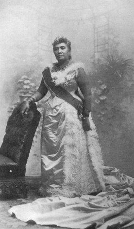 <img typeof="foaf:Image" src="http://statelibrarync.org/learnnc/sites/default/files/images/liliuokalani_of_hawaii.jpg" width="276" height="472" alt="Queen Liliuokalani of Hawaii" title="Queen Liliuokalani of Hawaii" />