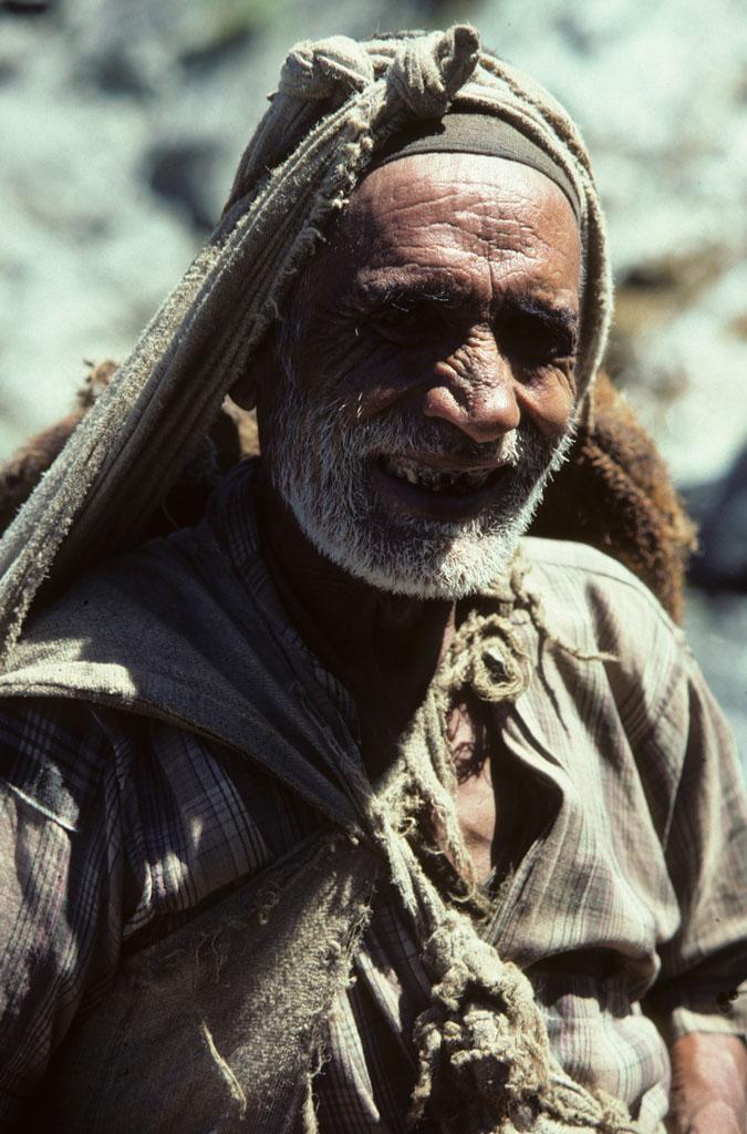 <img typeof="foaf:Image" src="http://statelibrarync.org/learnnc/sites/default/files/images/nepal_093.jpg" width="675" height="1024" /> <img typeof="foaf:Image" src="http://statelibrarync.org/learnnc/sites/default/files/images/nepal_093.jpg" width="675" height="1024" />