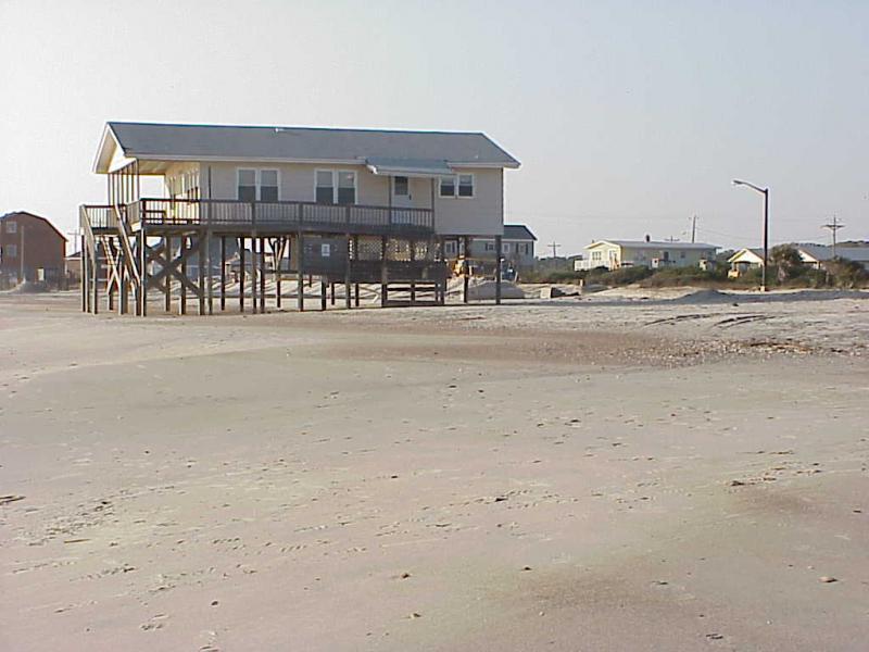 <img typeof="foaf:Image" src="http://statelibrarync.org/learnnc/sites/default/files/images/oak_island_dune_damage.jpg" width="1024" height="768" alt="Dune destruction without structural damage on Oak Island" title="Dune destruction without structural damage on Oak Island" />