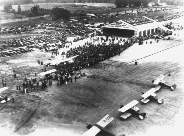 The 1929 dedication of Raleigh Municipal Airport. From the NC Division of Archives & History, call #: N.53.16.5165, the Albert Barden Collection.