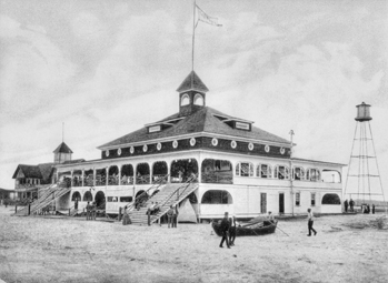 Lumina pavilion at Wrightsville Beach, as seen in a postcard, ca. 1907. North Carolina Collection, University of North Carolina at Chapel Hill Library.