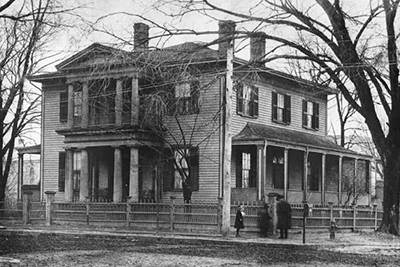 A 1906 photograph of William Woods Holden house in Raleigh. Image from the North Carolina Museum of History.