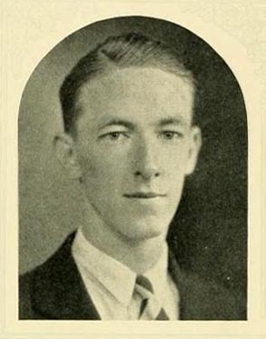 Senior portrait of James Hal Kemp, from the University of North Carolina yearbook <i>The Yackety Yack,</i> 1926, p. 40. Presented on DigitalNC. 