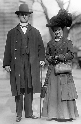 William Walton Kitchin with his wife, Musette Satterfield Kitchin, 1912. Image from the Library of Congress.