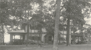Frederick Fries Bahnson house at 28 Cascade Avenue, 1924. Courtesy of Digital Forsyth. 