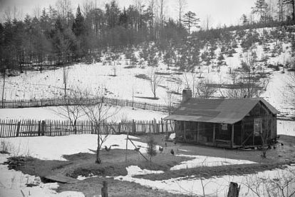 "Mountain farmhouse in Appalachian Mountains." 1936. Image courtesy of Library of Congress. 